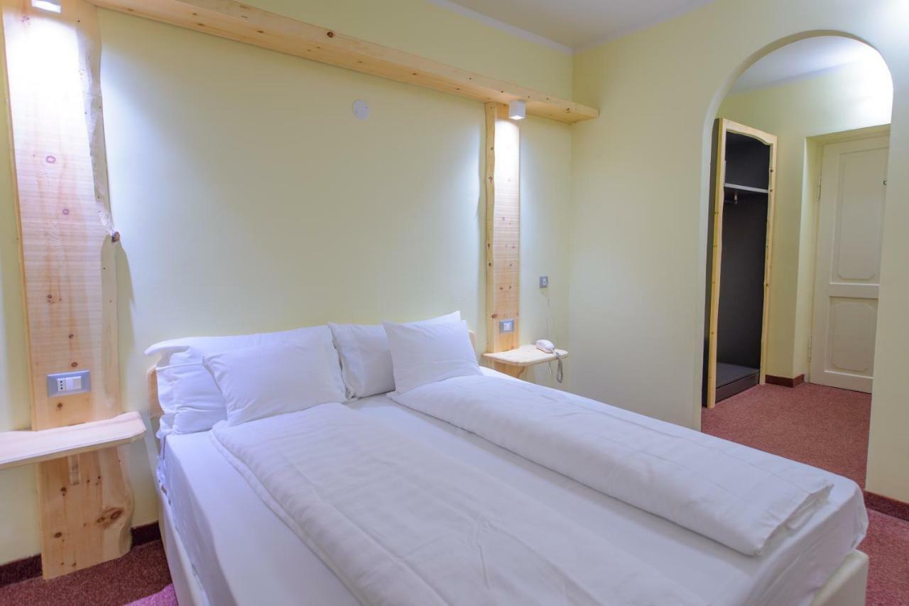 Park Hotel Faloria Canazei Extérieur photo